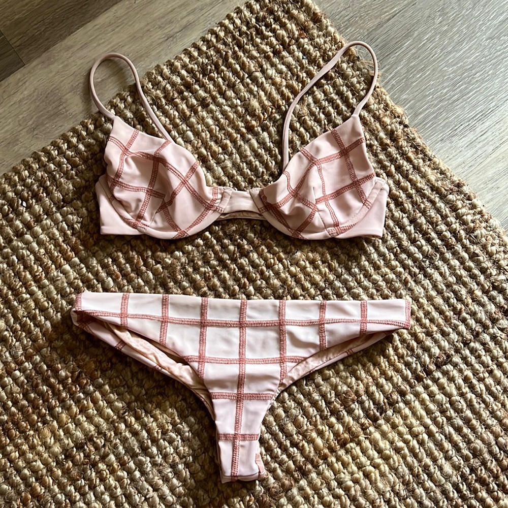 Acacia Ho’okepa Stitch Set